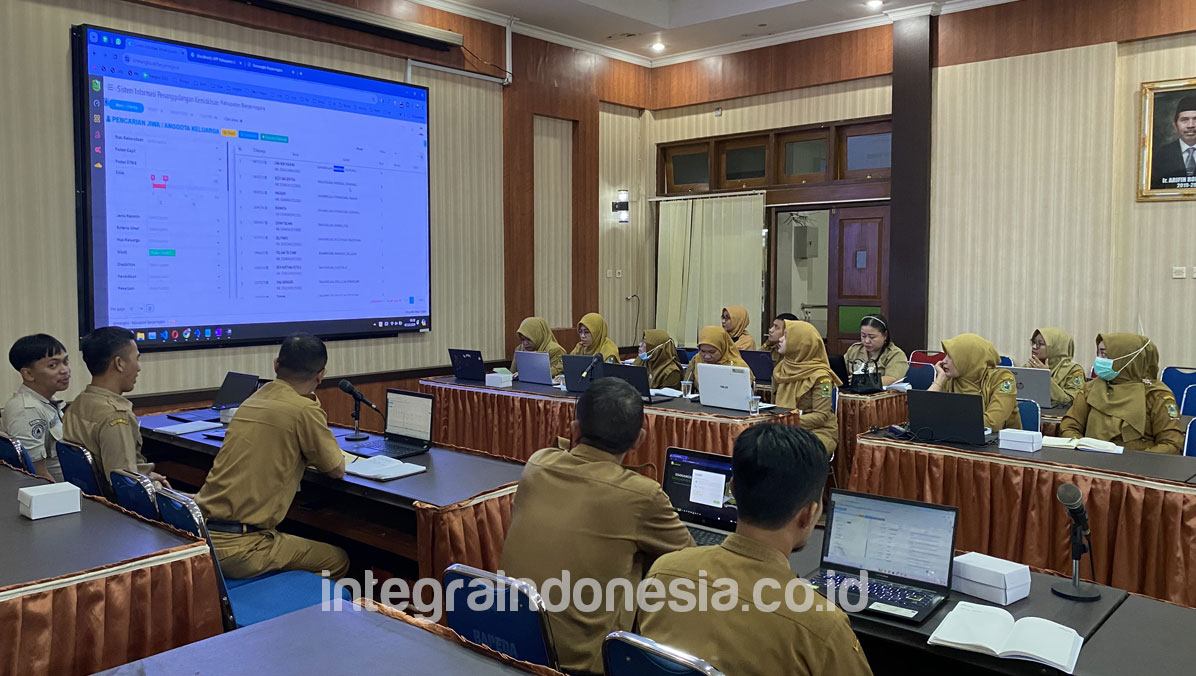 Bimbingan Teknis Sistem Informasi Penanggulangan Kemiskinan Kabupaten Banjarnegara